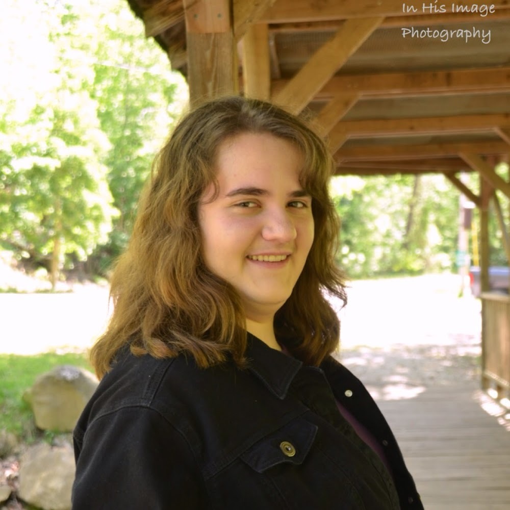 Meet your Posher, Faith